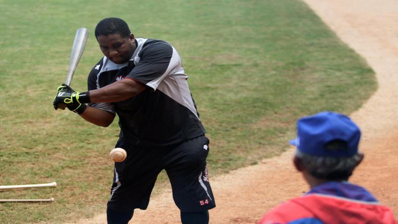 Alfredo Despaigne se prepara físicamente en casa — teveo